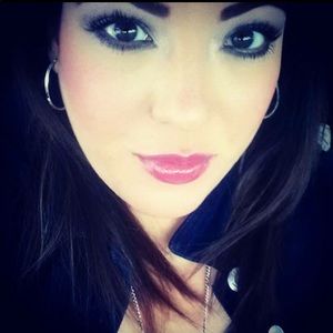 Meet your Posher, Suzette